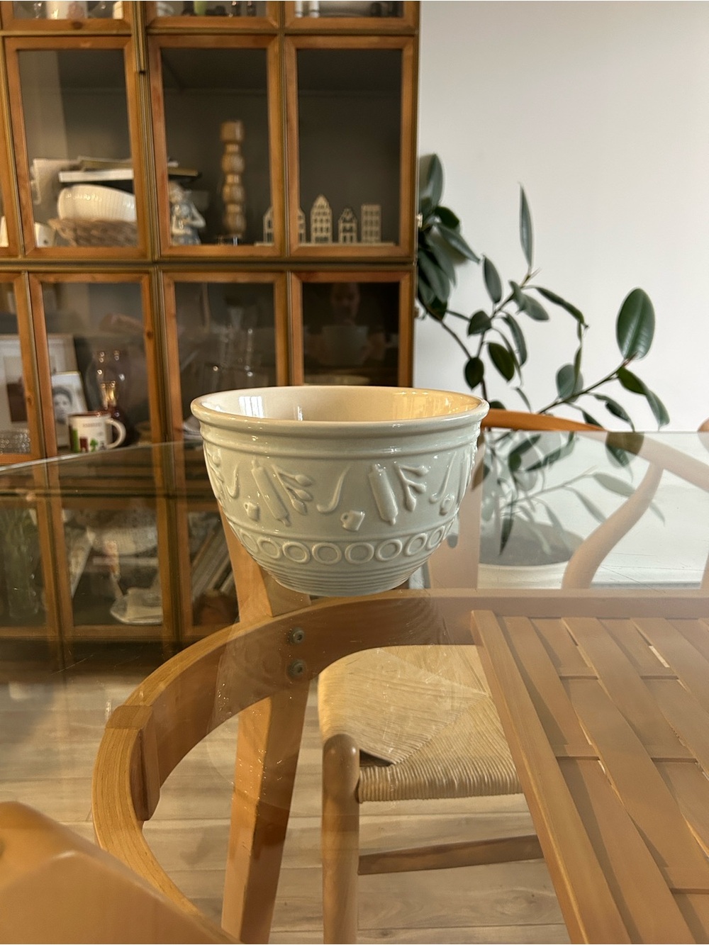 Vintage Sturdy Embossed Ceramic Mixing Bowl